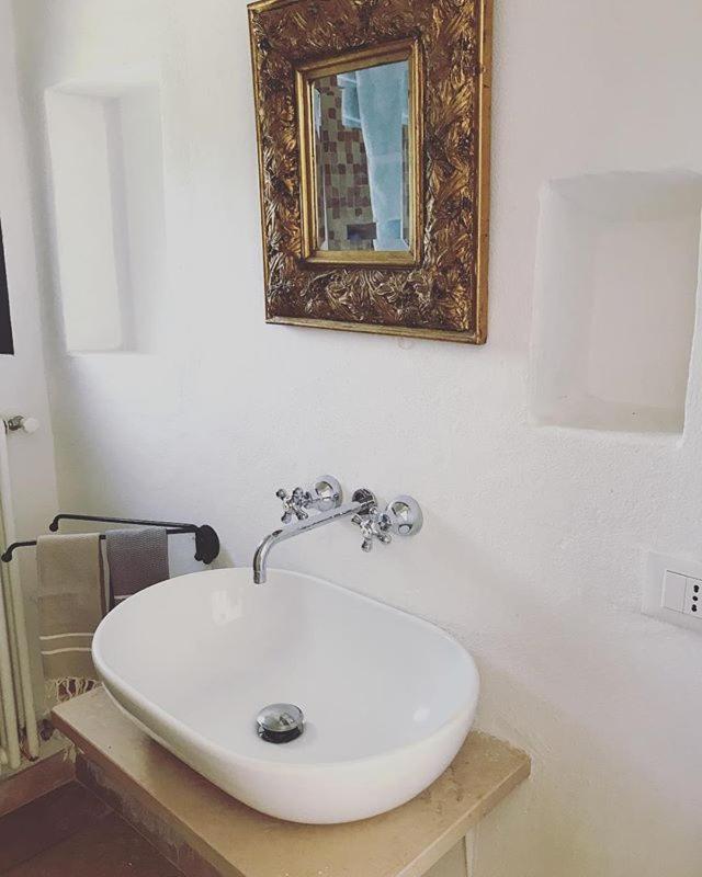 Traditional Trullo With Private Pool Near Ostuni Βίλα Εξωτερικό φωτογραφία