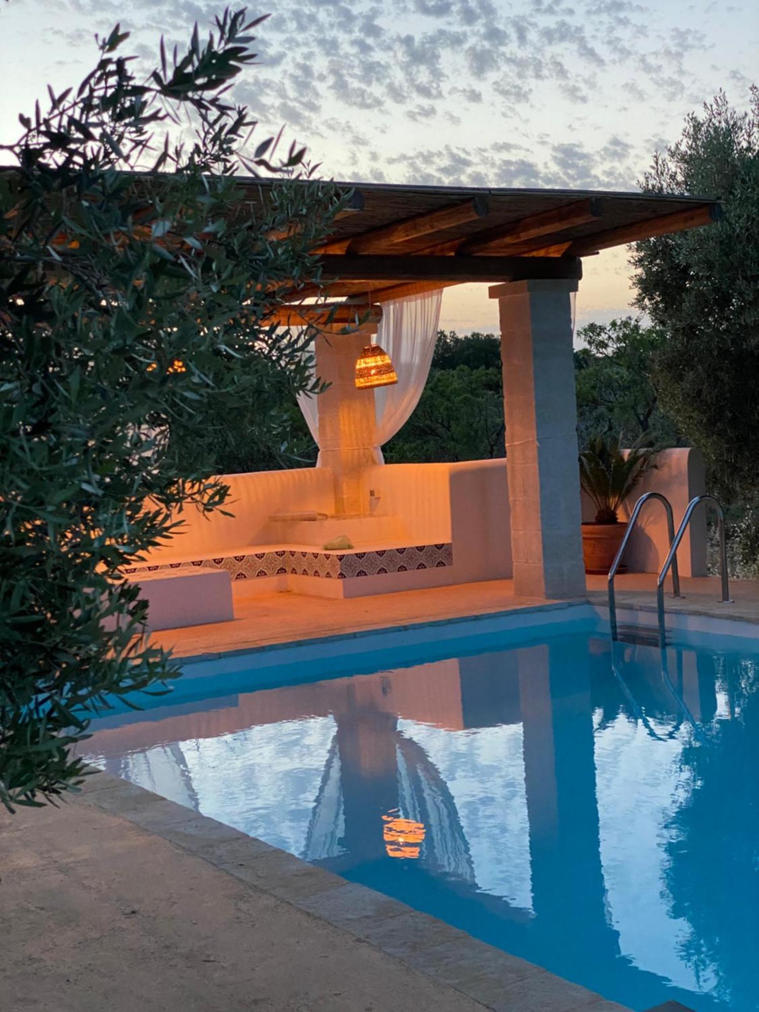Traditional Trullo With Private Pool Near Ostuni Βίλα Εξωτερικό φωτογραφία