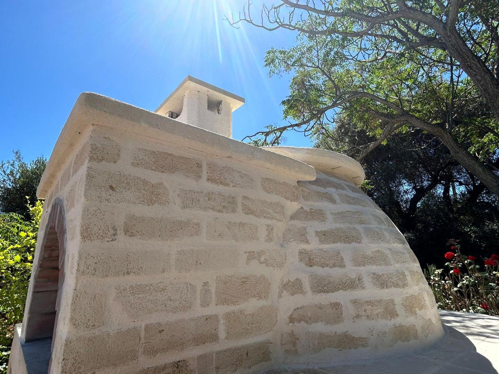 Traditional Trullo With Private Pool Near Ostuni Βίλα Εξωτερικό φωτογραφία